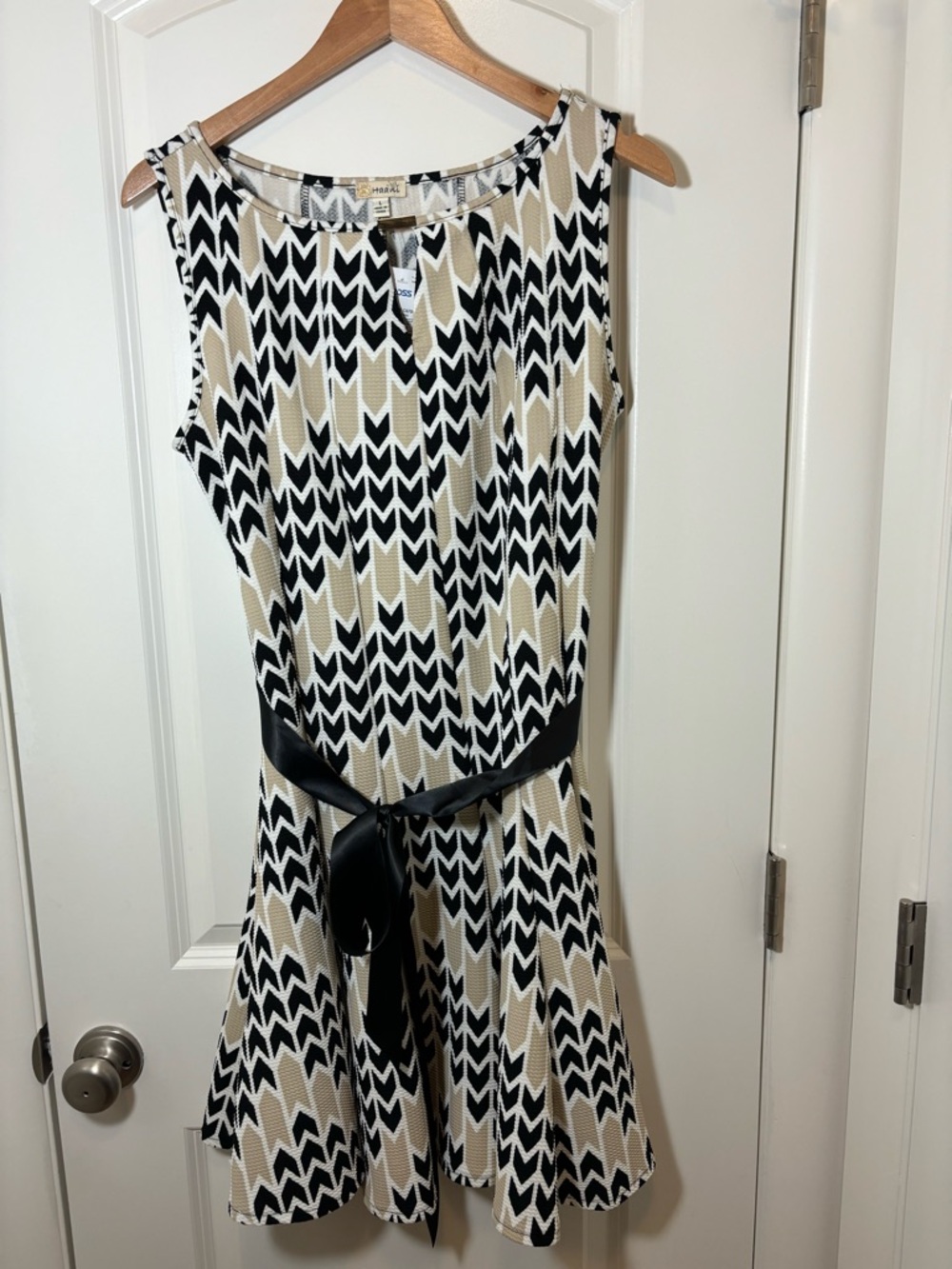 Haani Black, Beige and White Sleeveless Patterned Fit-and-Flare Dress